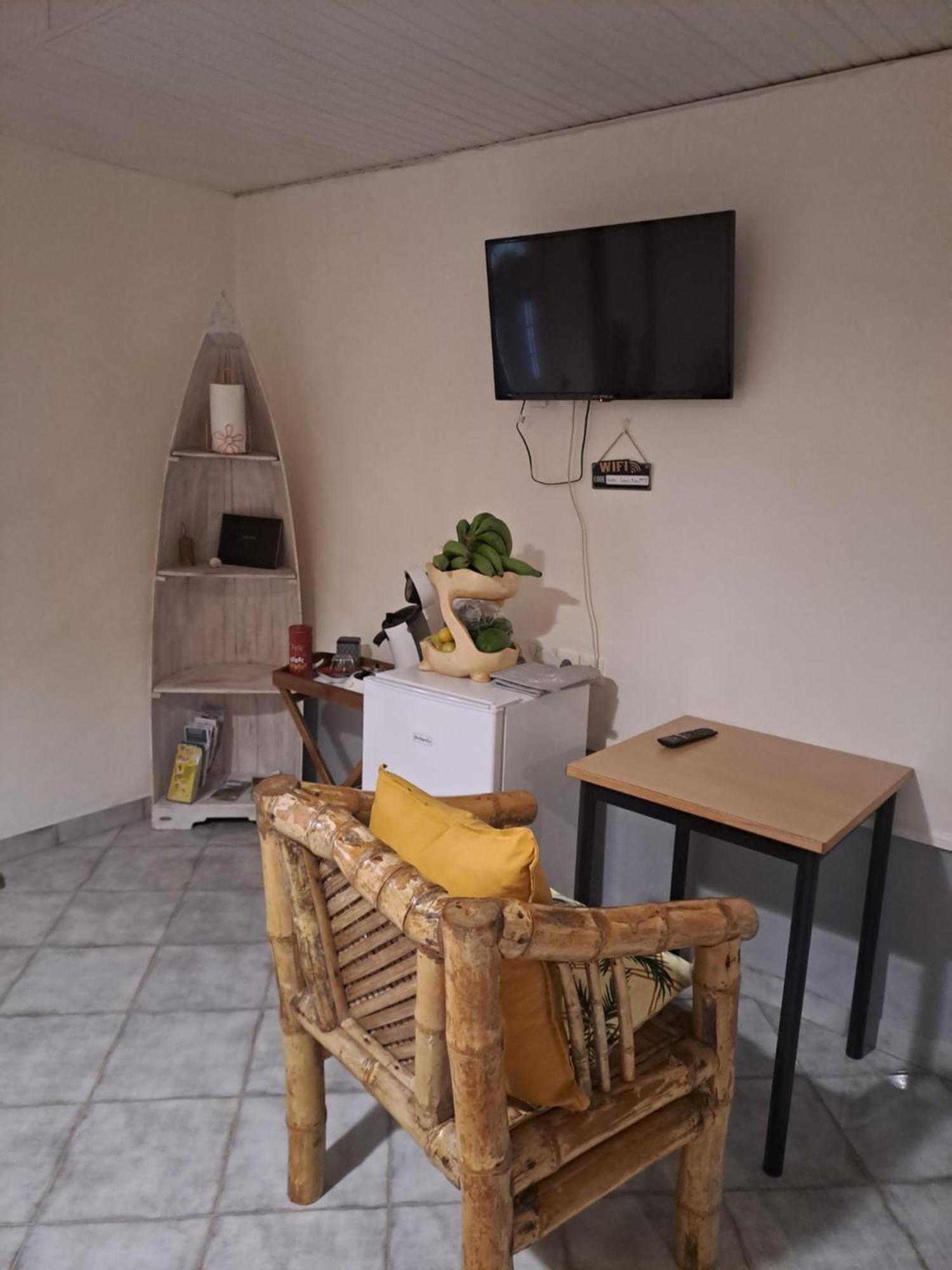 La Poz Kreyol Appartement A La Campagne Le Lamentin Exterior foto